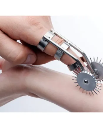 Master Series Spikes Double Finger Pinwheel