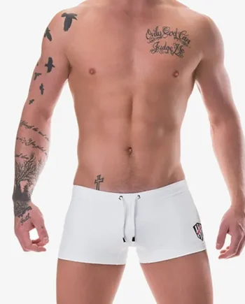 Barcode Berlin Short Brady White